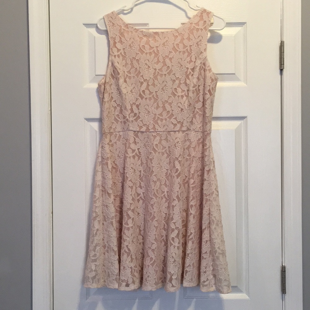 NWT Macy's Blush Lace Dress - Juniors XL